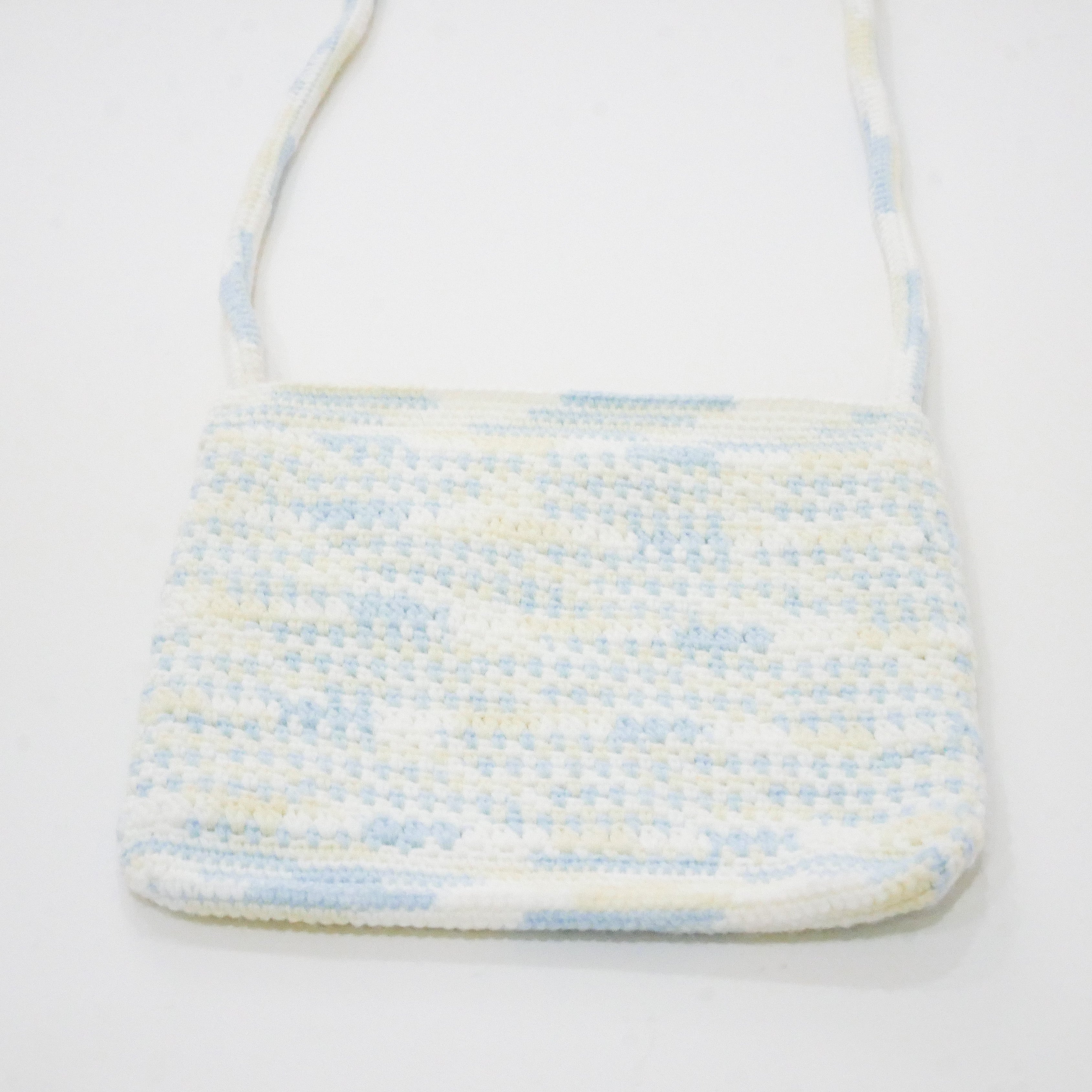 Azora Basic Sling Bag