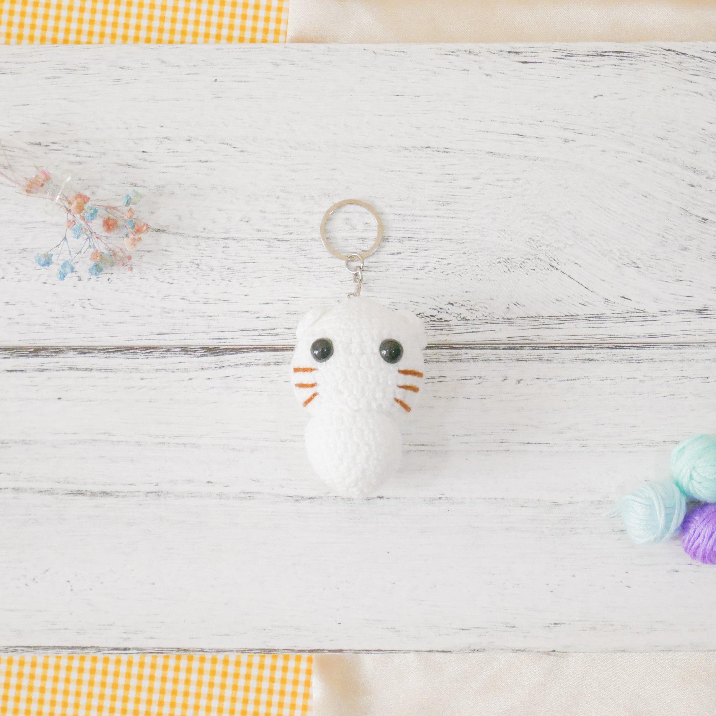 Kitten Charm - White