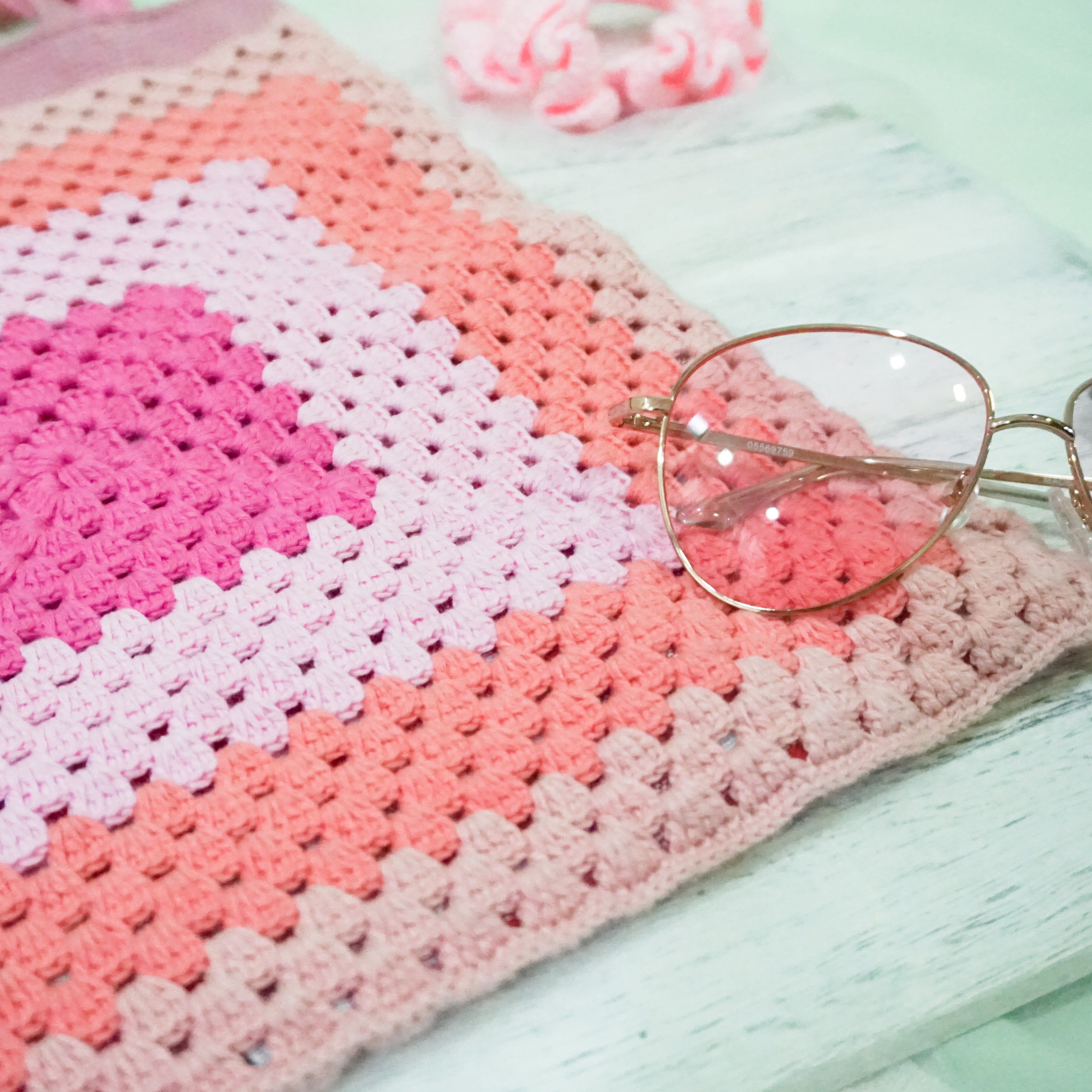 Taffy Ginny Tote Bag