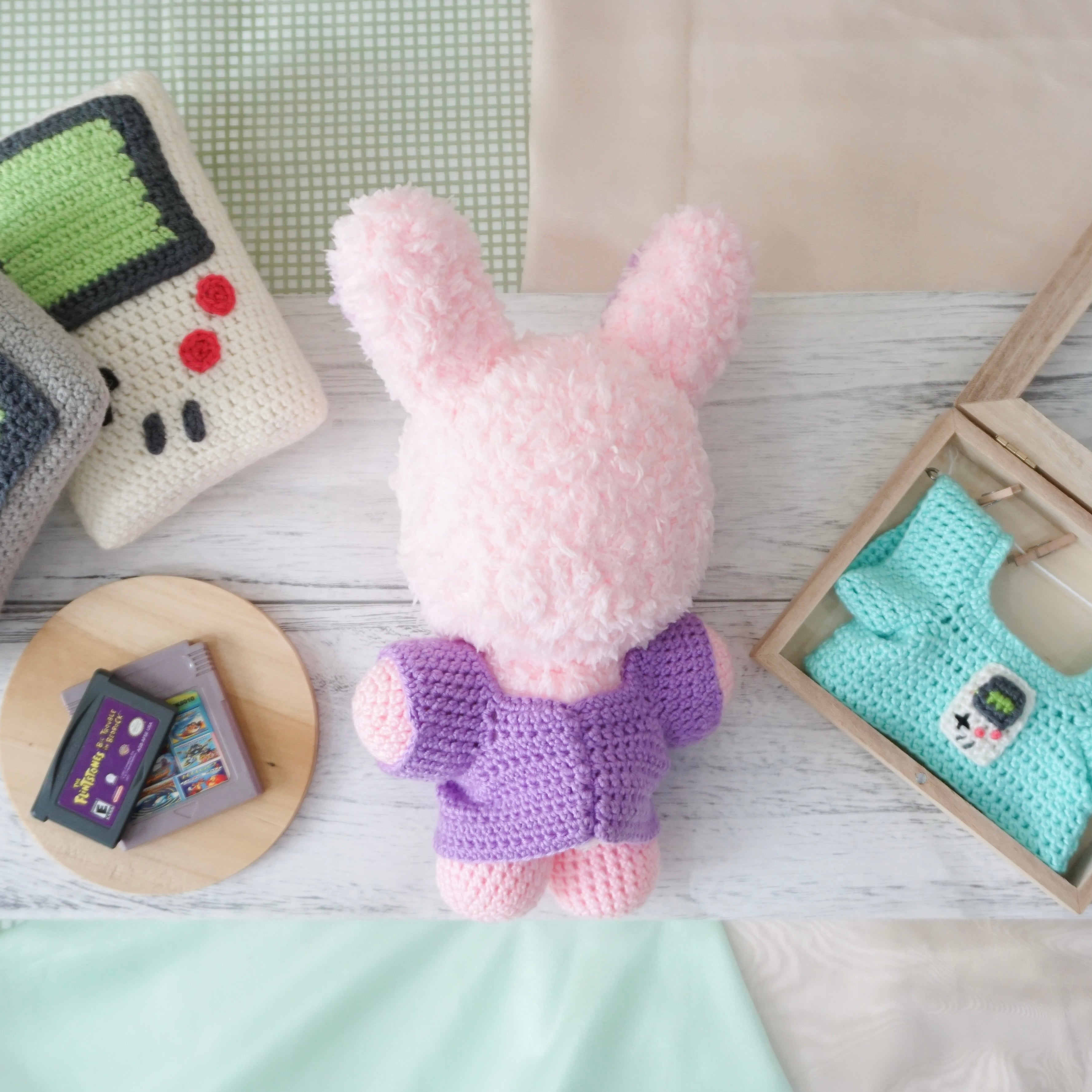 Bella - Fluff x Gameboy Series