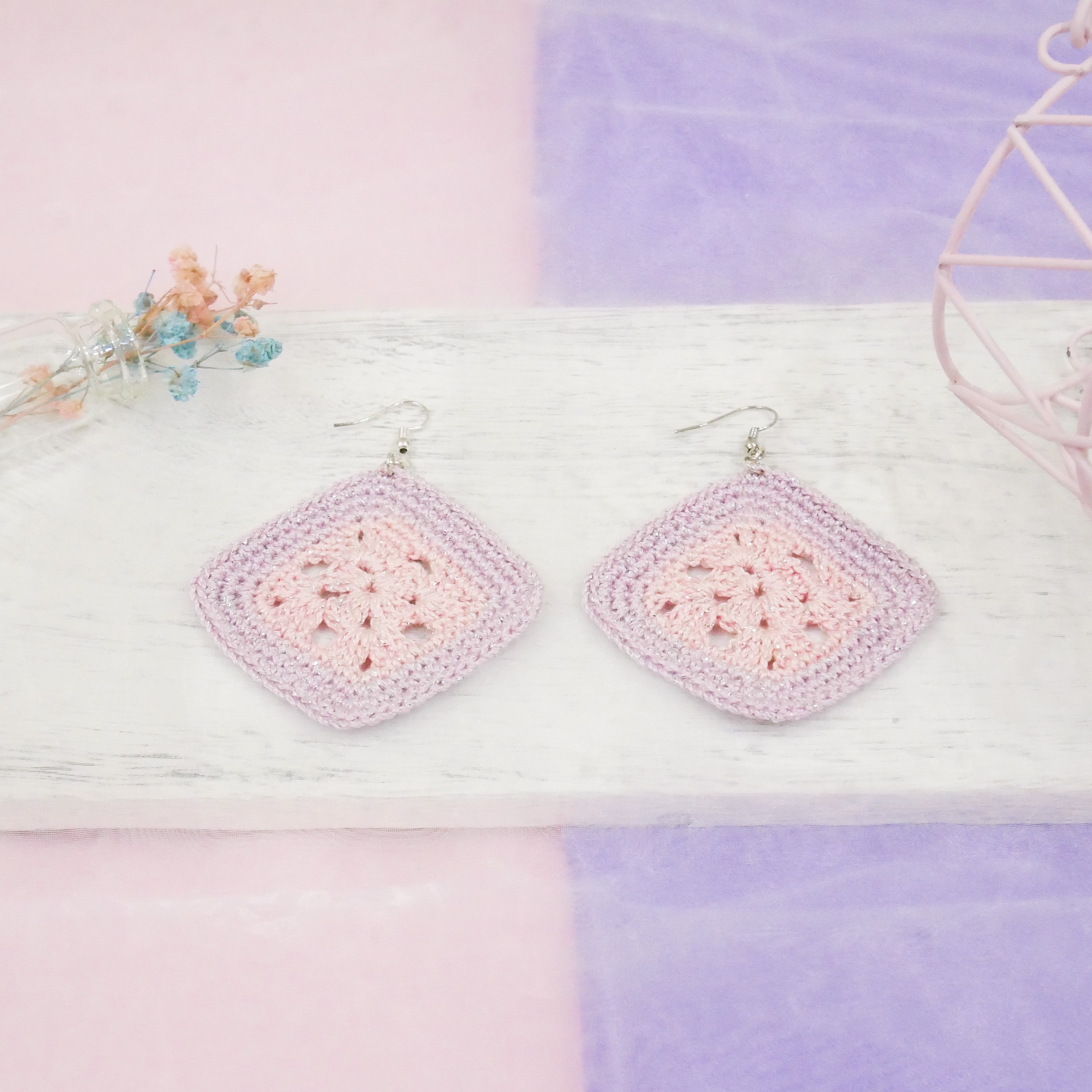 Twinkling Granny Square Earring