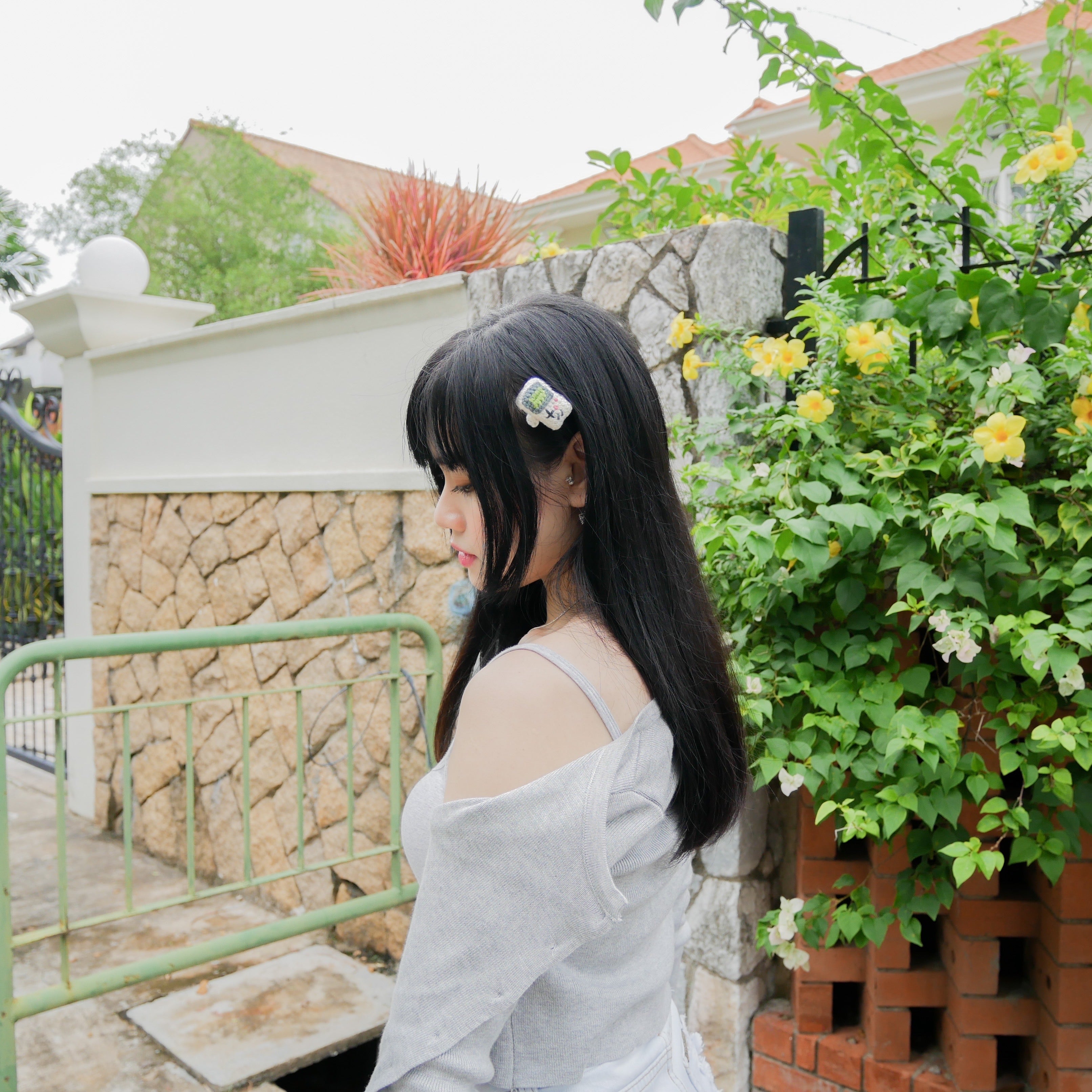 GameBoy Inspired Hairclip - White