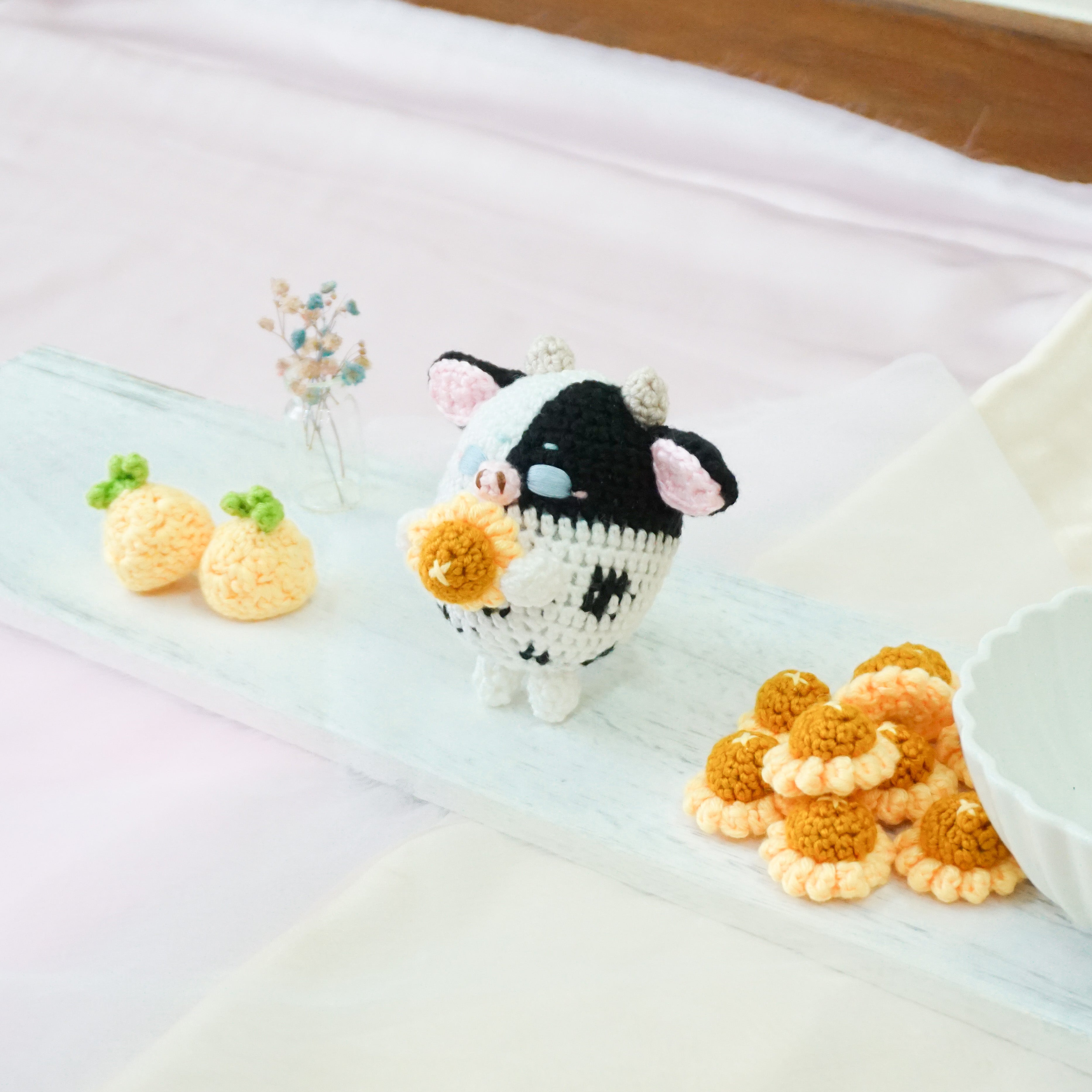 Milk - Smoochie x Lunar Series
