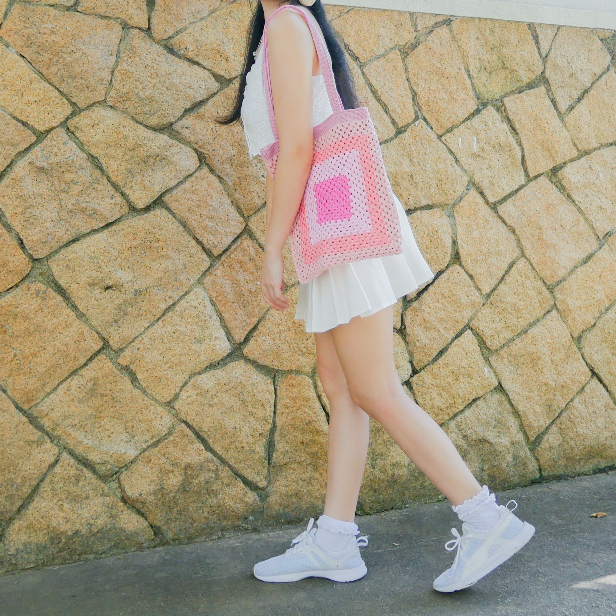 Taffy Ginny Tote Bag