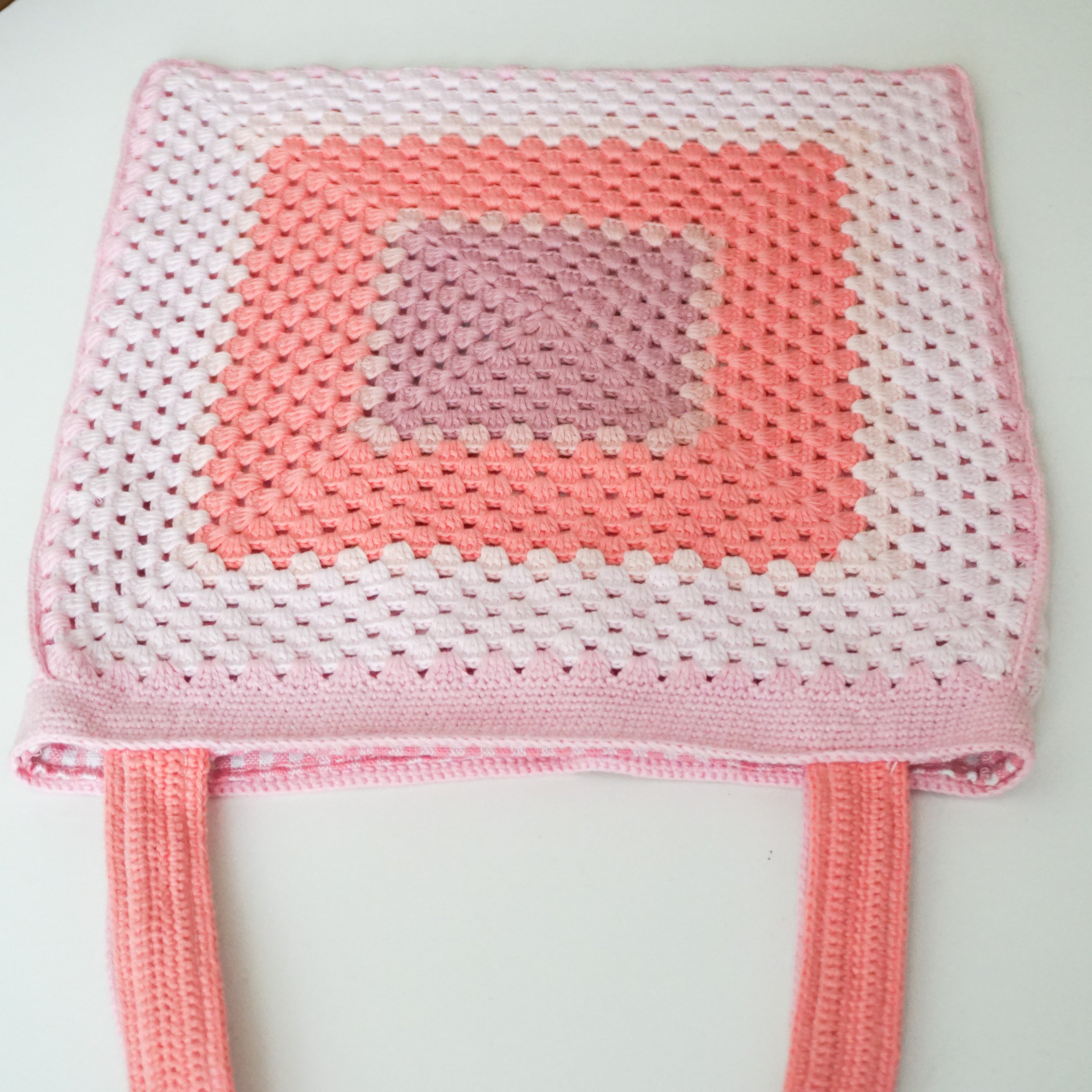 Iris Ginny Tote Bag