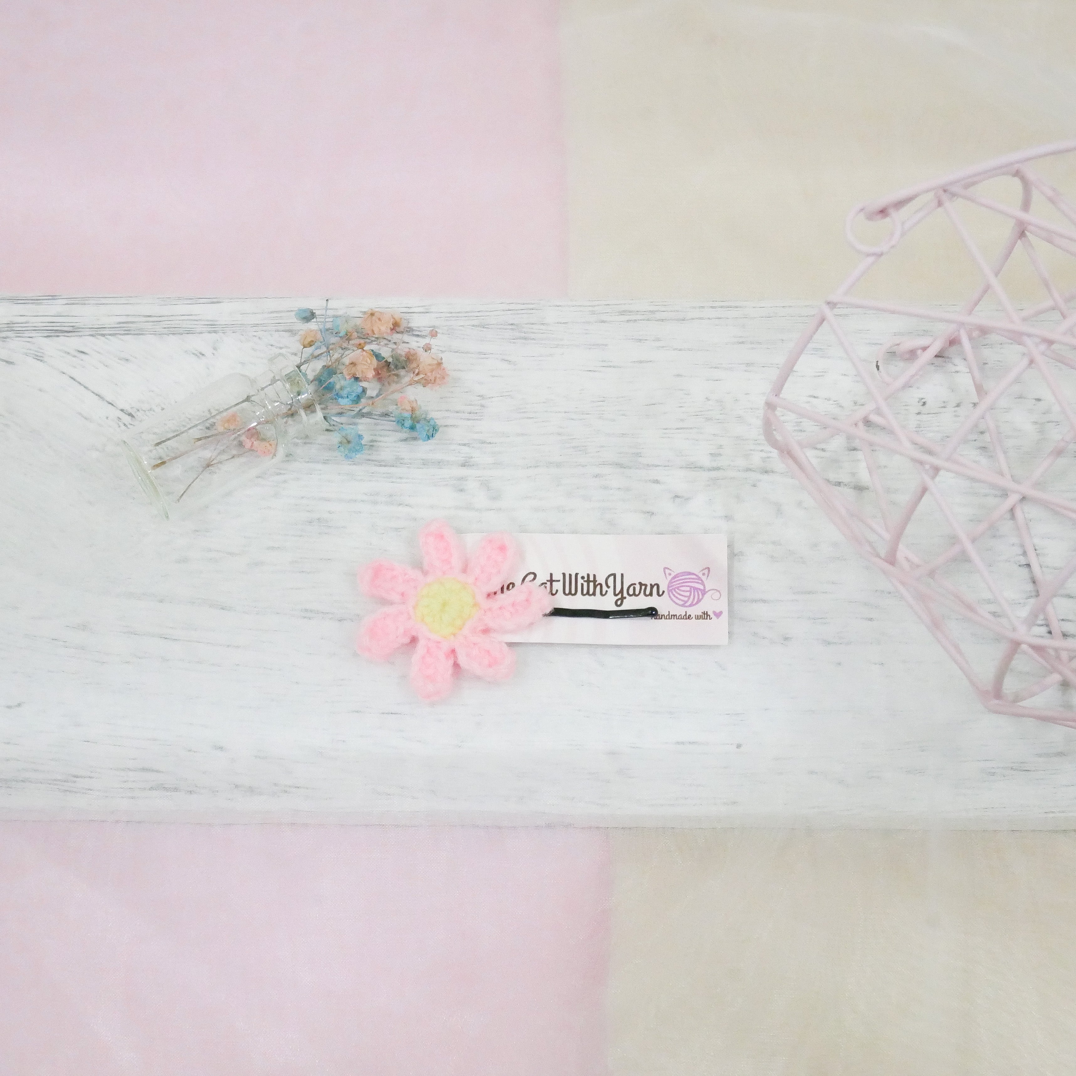 Pink Daisy Hairpin